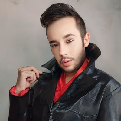 ram_paredes's profile picture. Dios Todo Poderoso!