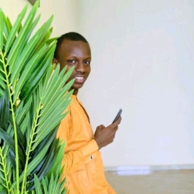 Quaroo_'s profile picture. CEO GRAPHICS DESIGN,PHOTOGRAPHY😊😊 $BEYOND