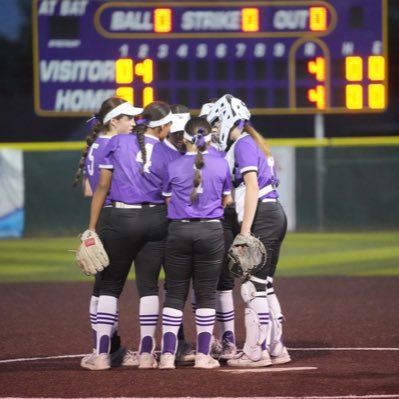 Official Twitter of the Richardson Eagle Softball Team - ‘22 City Champions - ‘22 Bi-District Champions 🦅🦅🦅 #PartyAtDover #BackTheBirdhouse #LeaveALegacy