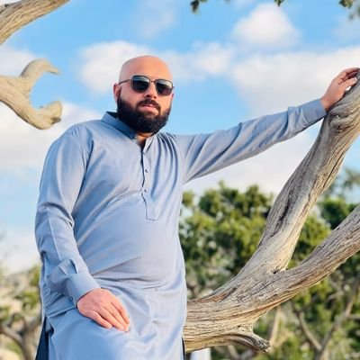 ٹویٹ اور ری ٹویٹ کی کسی کی حقیقی زندگی سے مشابہت محض اتفاقی ہوگی۔
(نوٹ) ادارہ کی کوئی اور برانچ نہیں 😎
 ووٹ کے تحفظ اور عزت کے لیے کوشاں