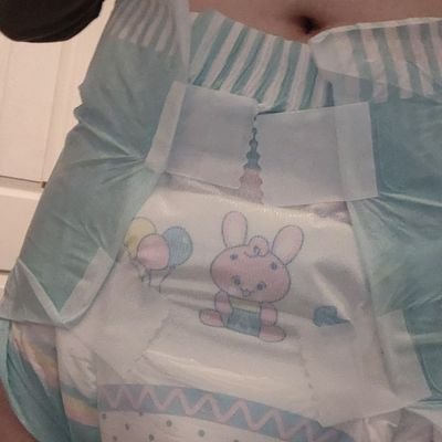 abdl | I love wearing diapers | DM are always open | message me | bi