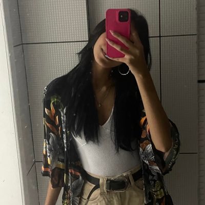 hcamposz_'s profile picture. 📚