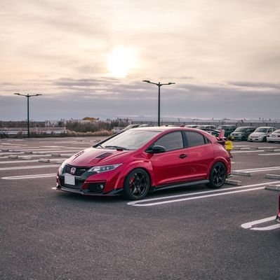 佐賀を拠点に車であちこち行ってます！
GE6 EA11に乗ってました！FK2乗りです！
バス釣りも好きでやってます(*´∀`)