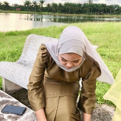 𝒸𝒽𝒾𝓁𝓁𝒷𝒶𝒷ℯ 🦭
