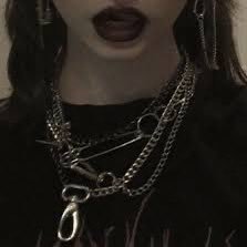 🇵🇰 goth girl. Will kill you🥵