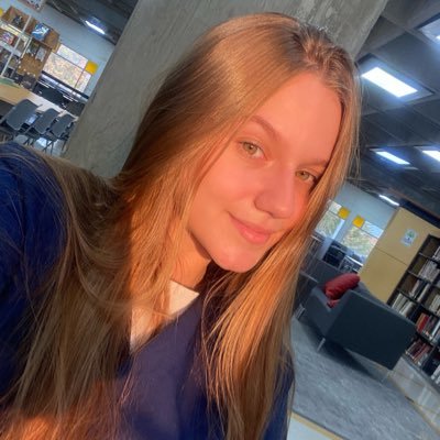 AndreaHarry04's profile picture. ☀️🦩🥂🫀✨🍰