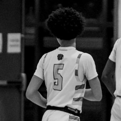 2026 || 5’10, 150 LB || PG - Wilson Area High School Varsity #5📚 🏀|| 3.4 GPA