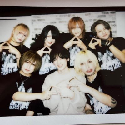 Lilyneureo's profile picture. 