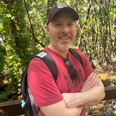 Head of Office and Financial Planning Director. Helping people manage their wealth and plan for retirement. Lover of sport and proud father.