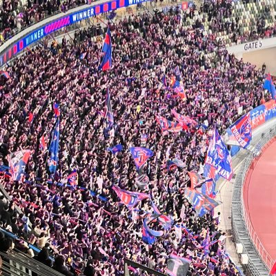 FC東京サポーター❤️💙 推し選手は森重選手と仲川選手！！！東京サポーターの方と繋がりたいです！！無言フォローごめんなさい🙏🙏