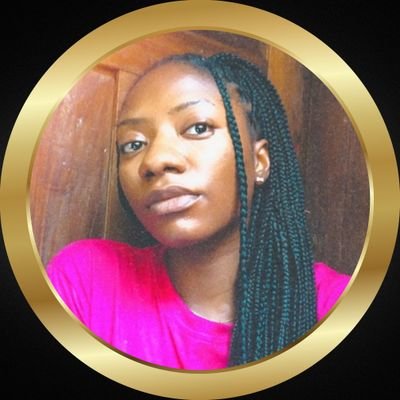 Wamiwa_'s profile picture. Shalom • Artist • Writer • UI/UX Designer • שָׁלוֹם