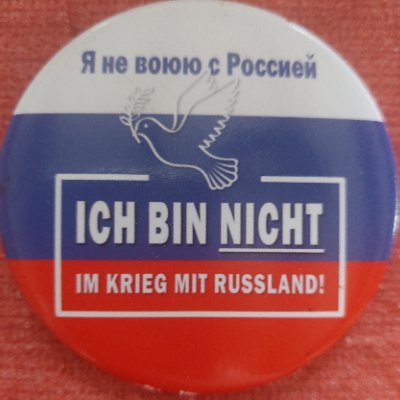 Querdenker, Pazifist u Putin Versteher
raus aus NATO, WHO u. EU
NEIN zum PandemieVertrag im Mai, sonst drohen lockdown u. Impfpflicht wann sie es wollen