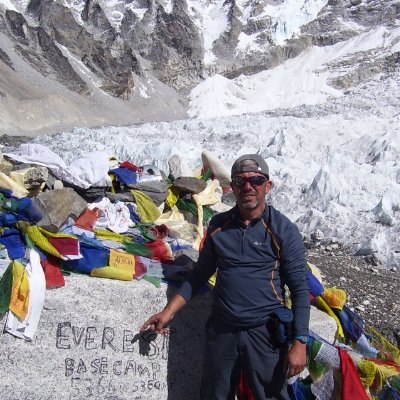 rien de special a declarer , vie simple ,vie banale , fais de la haute montagne ex: camps de base everest ,fais de la moto simplicité egale bonheur