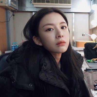 yeolchives's profile picture. 엑소 • 에이핑크 • 로운 • 준호 • 지창욱 — kdrama | cw: love next door, eawyw, priplay, mr sunshine, cheer up, a-teen, the glory