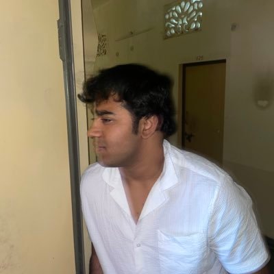 WHATJHAFUQ's profile picture. “Jo chauka udte hue jaaye use chhakka kehte hai.” @bitspilaniindia