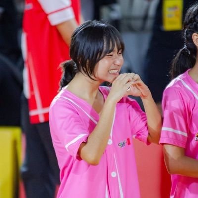 x_minz233's profile picture. 