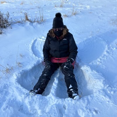❤🎣🍫📚🍹🛀🛶🏕🏝🏔 ❤NZSL ⛷ & I’m mum of two amazing ‘beings’. She/her