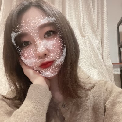 30代/敏感肌/イエベ🍊コスメ、スキンケアなどのレビュー投稿をしていきます♡ Instagram、LIPSもやってます🌸 PRのご依頼はDMへお願い致します📮 美容垢さんフォロバします！！