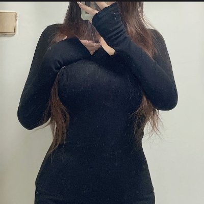 YIzukura59588's profile picture. 