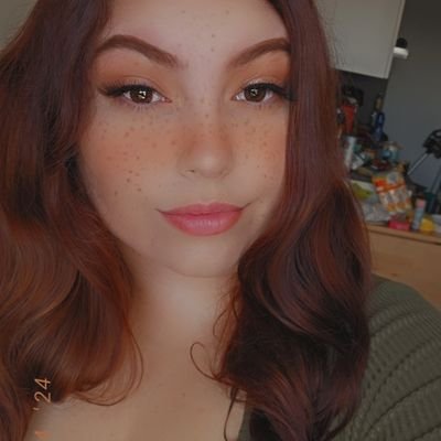 ∞♡ Insta: emmaroest ❤️ 28~
Chemisch fysisch analist en
Forensisch laboratorium onderzoeker🧪