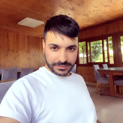 akkan46090808's profile picture. 