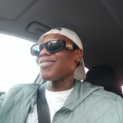 LafleurAsh's profile picture. H alias Lyca
26 ans