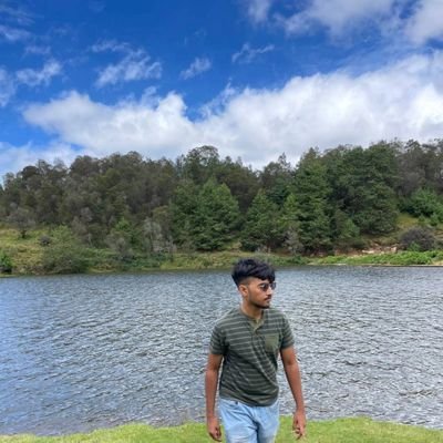 koushikragav7's profile picture. 