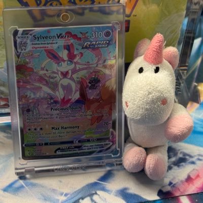 Alt account of @WilliamTheShuai for Selling and Trading Pokemon cards. TCGPlayer Level 4 seller. Follow/RT appreciated!