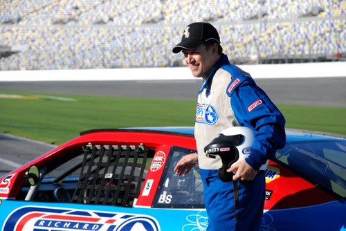 mdeanphilips's profile picture. 