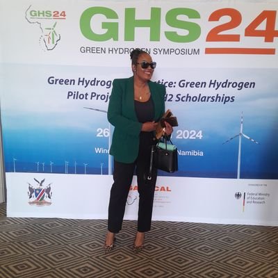 BassonBeaulah's profile picture. “Here’s to strong women. May we know them. May we be them. May we raise them.”