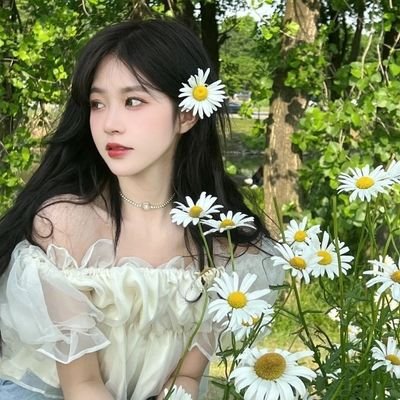 Dec_lhaine's profile picture. 