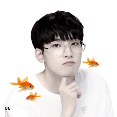 𓇼 𓈒 there are violets in #원우 eyes, 🦀ㅤ𓈒ㅤ৩