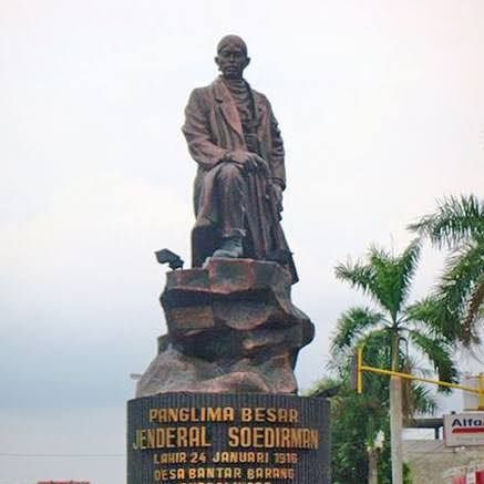 b_kayuares's profile picture. (hanya masyarakat akar rumput)