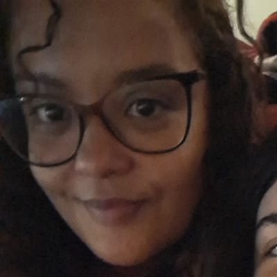 Julynane_Nane's profile picture. 