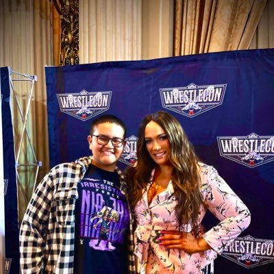 loves the Phoenix Suns #ValleyProud and is a HUGE fan of WWE superstar Nia Jax