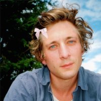 hourly jeremy allen white(@hourlyjaw) 's Twitter Profile Photo