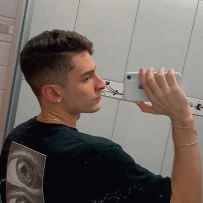 Pereiirasz's profile picture. 