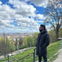 Un Gone à Paris (@gonesludo) 's Twitter Profile