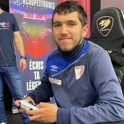 joueur Fifa f/a
8eme de finale eligue1 open
finaliste de la finale régionale @liguefootLFPL
20y