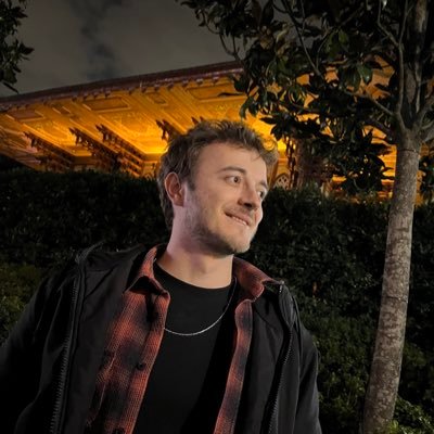 furkandde's profile picture. 