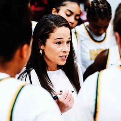 Independence High School Women’s Basketball Coach @independencegbb | Team Curry 17u Asst. Coach @teamcurry