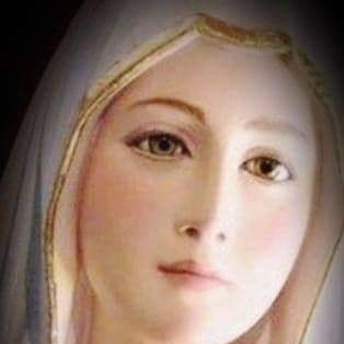 Io sono tutta Tua 
e quanto ho T'appartiene,
o mio amabile Gesù,
per mezzo del Cuore Immacolato di Maria https://t.co/vhqaLjy4Qn❤️
https://t.co/QEelBPLO6M