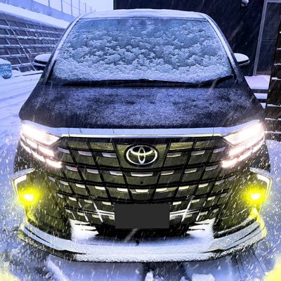 令和6年3月20日40系アルファードZガソリン納車/最近はトヨタ乗り継いでます/TOYOTA遍歴：80後期NOAH Si HV⇒ 90VOXY SZ HV ⇒ 40アルファードZガソリン+ルーミーカスタムG。現在ヤリスクロスHeV Z E-four納車待ち/洗車にハマり日々勉強中！洗車民の方々無言フォロー失礼します🙏