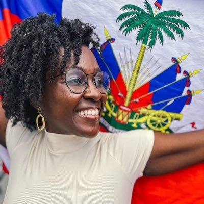 A Haitian-American dedicated to telling Haiti’s true story ❤️🇭🇹 CEO // Co-Founder of @p4hglobal