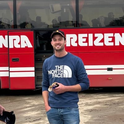 RobinWolthuis's profile picture. Akkerbouwer in het Groningse Den Andel met traditioneel bouwplan.