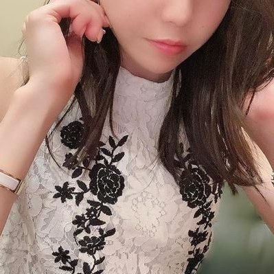 20代後半｜せー欲が宇宙｜おじさんがむっちゃ好き｜DMでおな動画とか送りつける癖あるので嫌な人はフォローしないで。