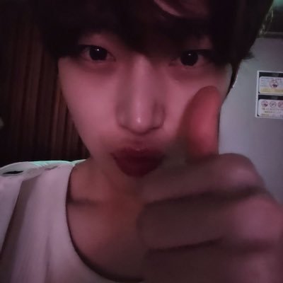 elle_yns's profile picture. #선우 he/him