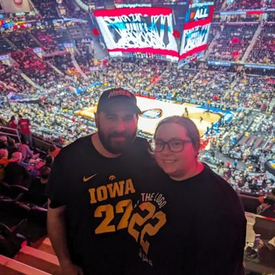 Iowa boy. Big sports, movies, and tv guy. Gamer boy. I believe Black Lives Matter, love is love, kindness is cool and free healthcare should be a human right.