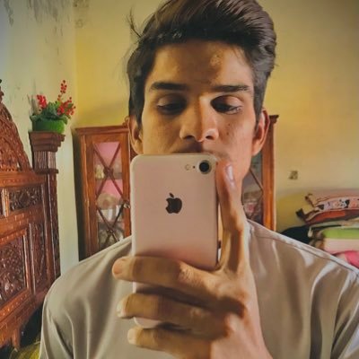 M_ZEESHAN_Ali05's profile picture. 