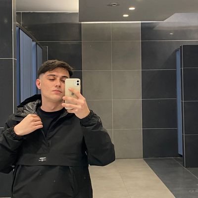 OrcunYildiiz's profile picture. kurabiye var simit var